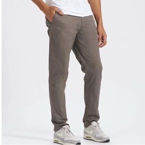 Vuori Collins Chino Pant Gray Size 36 Like New